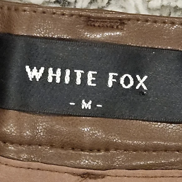 White Fox Edgy Rebellious SZ M Brown Hi Rise Sexy Faux Leather Mob Wife Pants - Picture 4 of 12